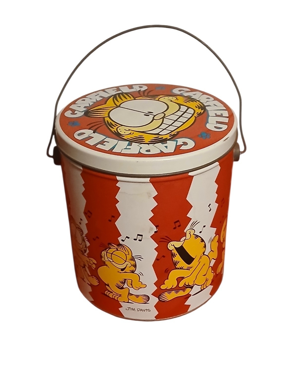 Garfield Vintage Red Tin Pail with Handle